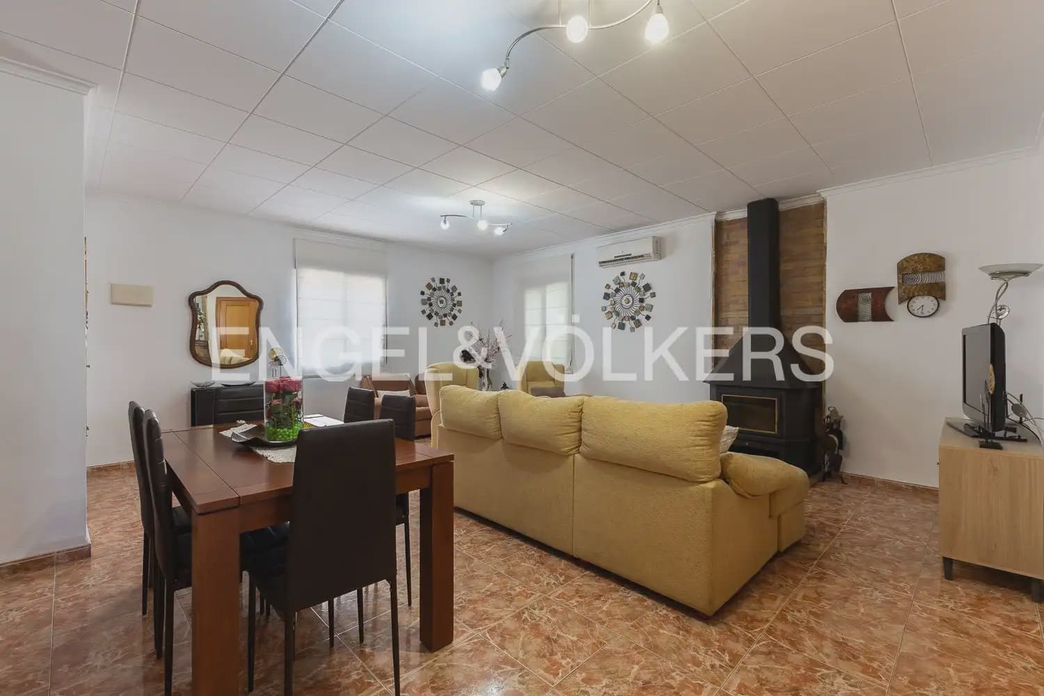 5 sypialnia Finka/Dom wiejski na sprzedaż w Rafelguaraf z garażem - 298 000 € (Ref: 9997957)