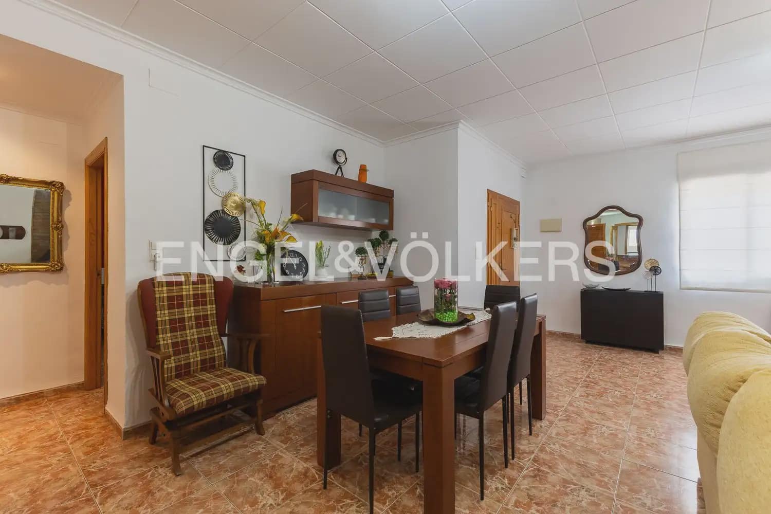 5 sypialnia Finka/Dom wiejski na sprzedaż w Rafelguaraf z garażem - 298 000 € (Ref: 9997957)