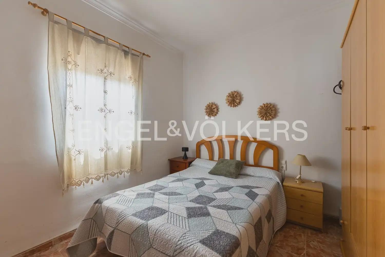 5 sypialnia Finka/Dom wiejski na sprzedaż w Rafelguaraf z garażem - 298 000 € (Ref: 9997957)