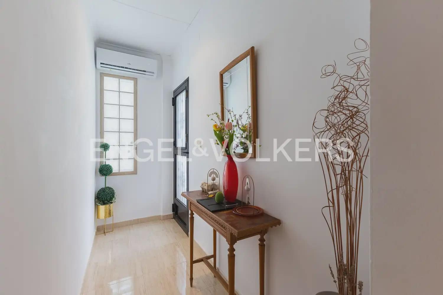 5 sypialnia Finka/Dom wiejski na sprzedaż w Rafelguaraf z garażem - 298 000 € (Ref: 9997957)