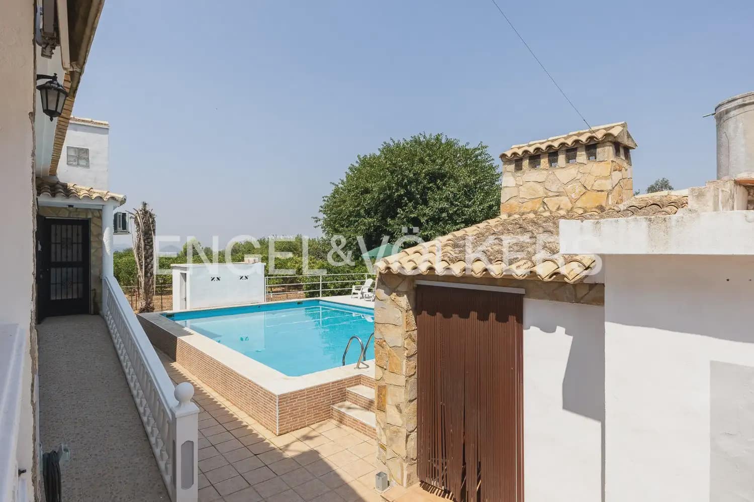 5 sypialnia Finka/Dom wiejski na sprzedaż w Rafelguaraf z garażem - 298 000 € (Ref: 9997957)