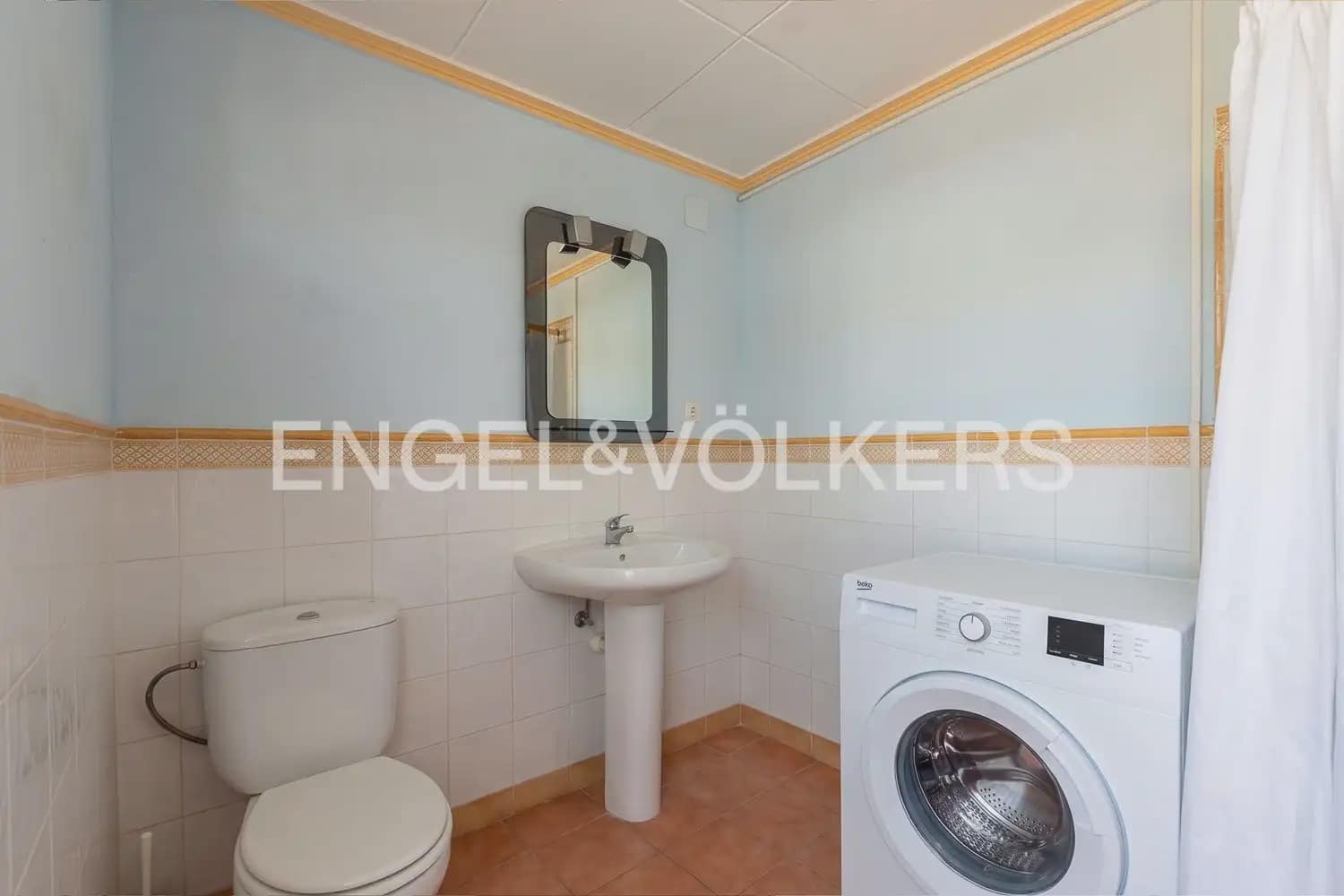5 sypialnia Finka/Dom wiejski na sprzedaż w Rafelguaraf z garażem - 298 000 € (Ref: 9997957)
