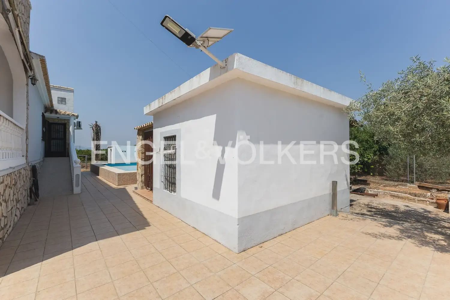 5 sypialnia Finka/Dom wiejski na sprzedaż w Rafelguaraf z garażem - 298 000 € (Ref: 9997957)