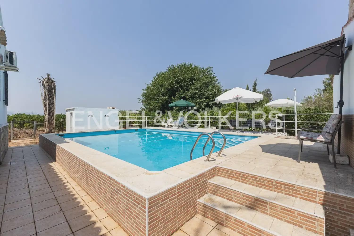 5 sypialnia Finka/Dom wiejski na sprzedaż w Rafelguaraf z garażem - 298 000 € (Ref: 9997957)