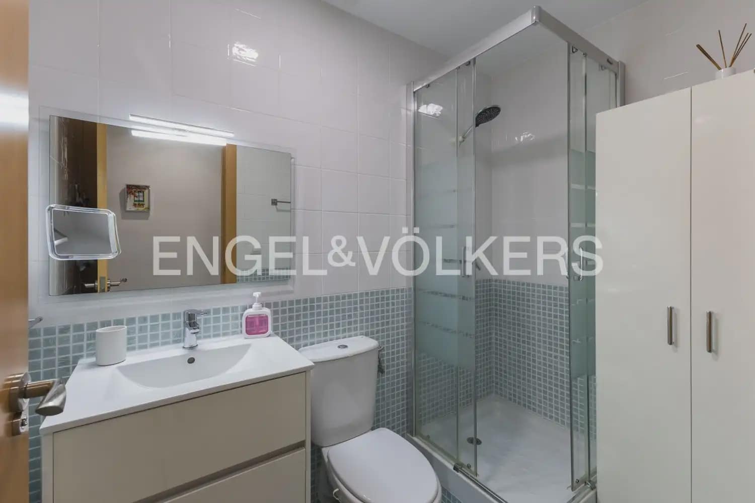 3 sovrum Lägenhet till salu i Valencia stad - 335 000 € (Ref: 9998985)
