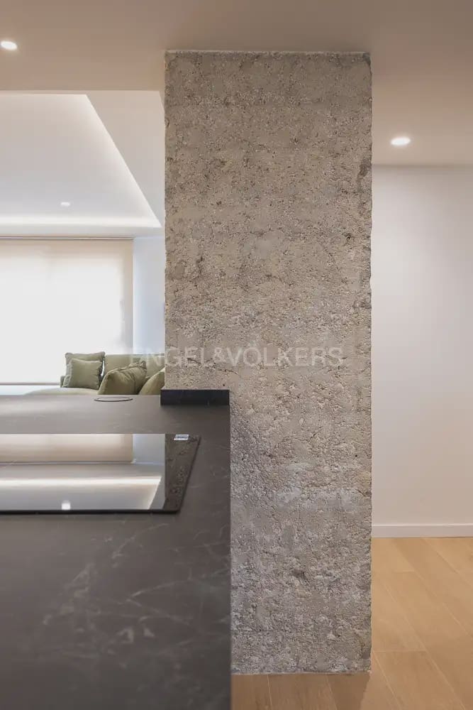 4 soverom Leilighet til leie i Valencia by med garasje - € 3 500 (Ref: 9999090)