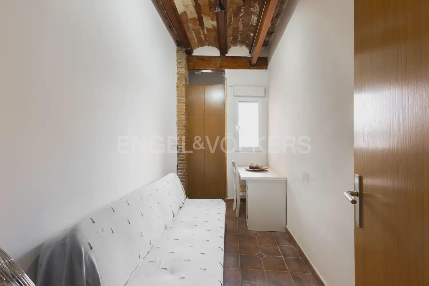 2 soveværelse Lejlighed til leje i Valencia by - € 1.400 (Ref: 9999091)