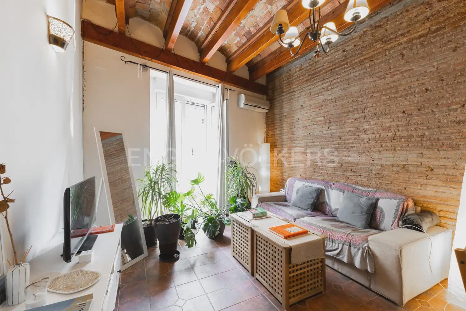 2 soveværelse Lejlighed til leje i Valencia by - € 1.400 (Ref: 9999091)