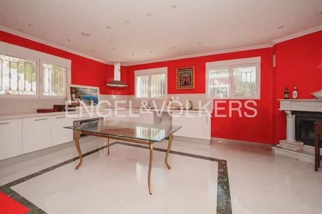 9 soverom Finca/Herregård til salgs i Bétera med garasje - € 1 555 000 (Ref: 9999092)