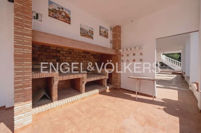 9 soverom Finca/Herregård til salgs i Bétera med garasje - € 1 555 000 (Ref: 9999092)