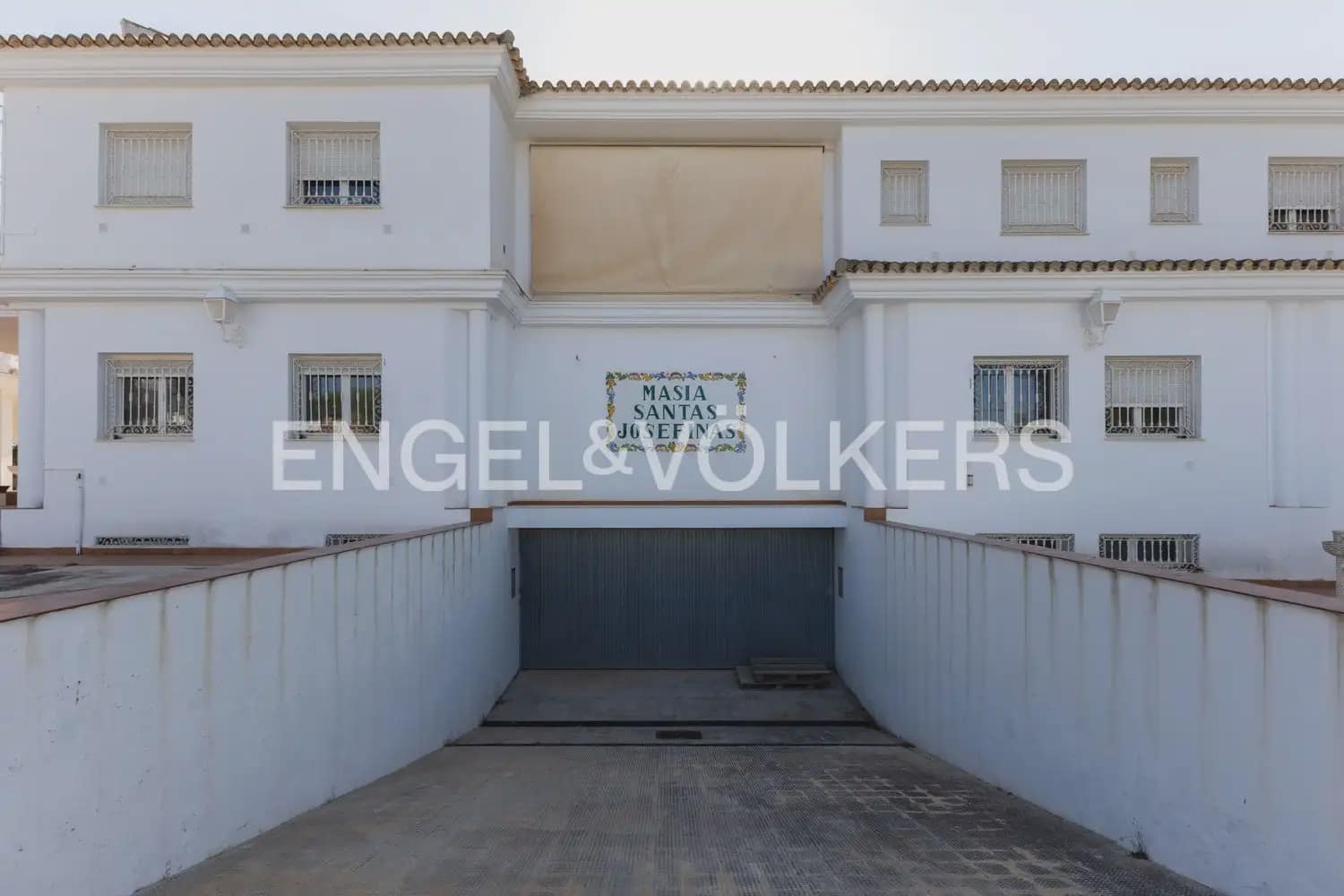 9 bedroom Finca/Country House for sale in Betera with garage - € 1,555,000 (Ref: 9999092)
