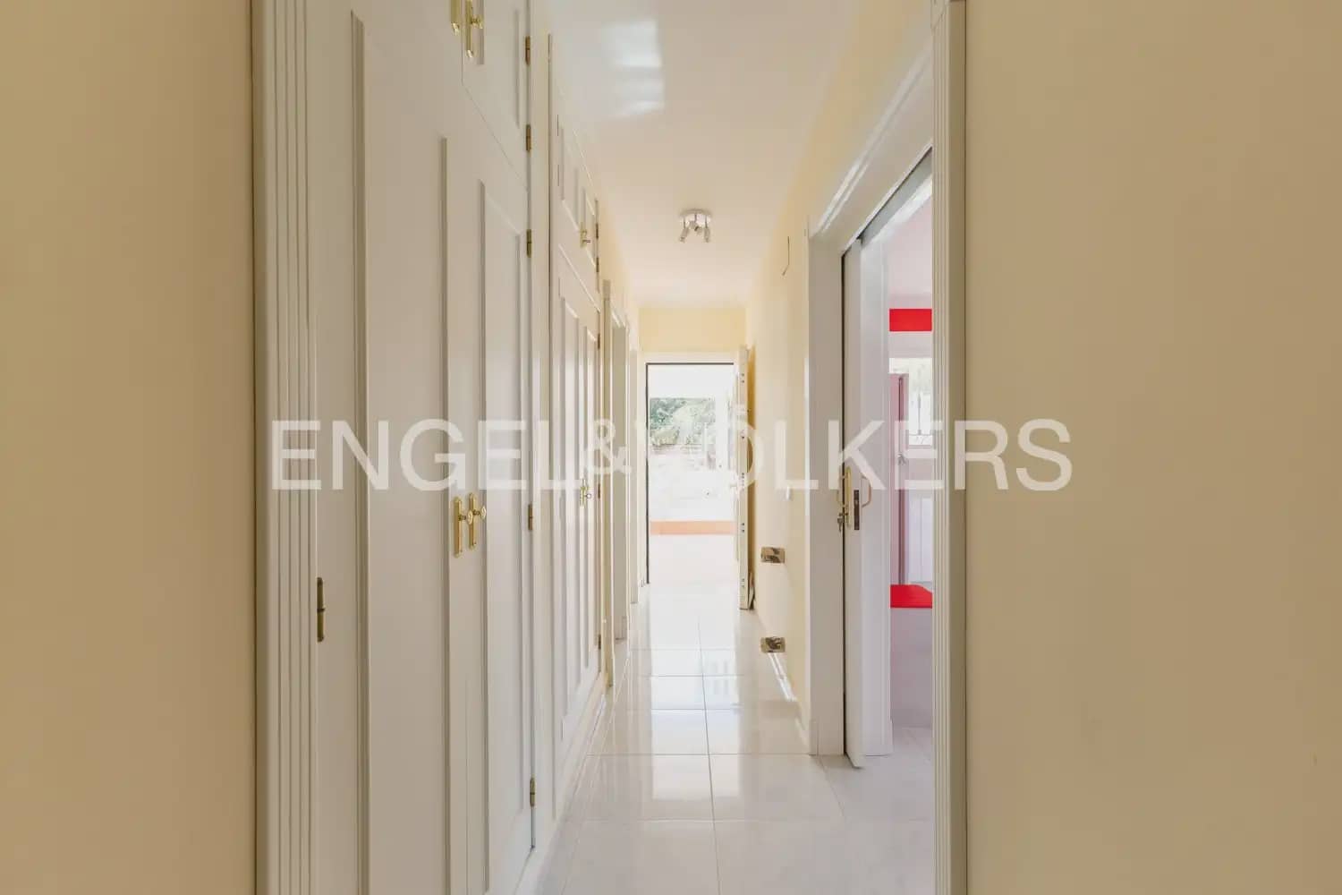 9 bedroom Finca/Country House for sale in Betera with garage - € 1,555,000 (Ref: 9999092)
