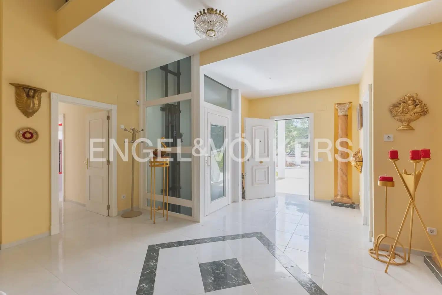 9 bedroom Finca/Country House for sale in Betera with garage - € 1,555,000 (Ref: 9999092)