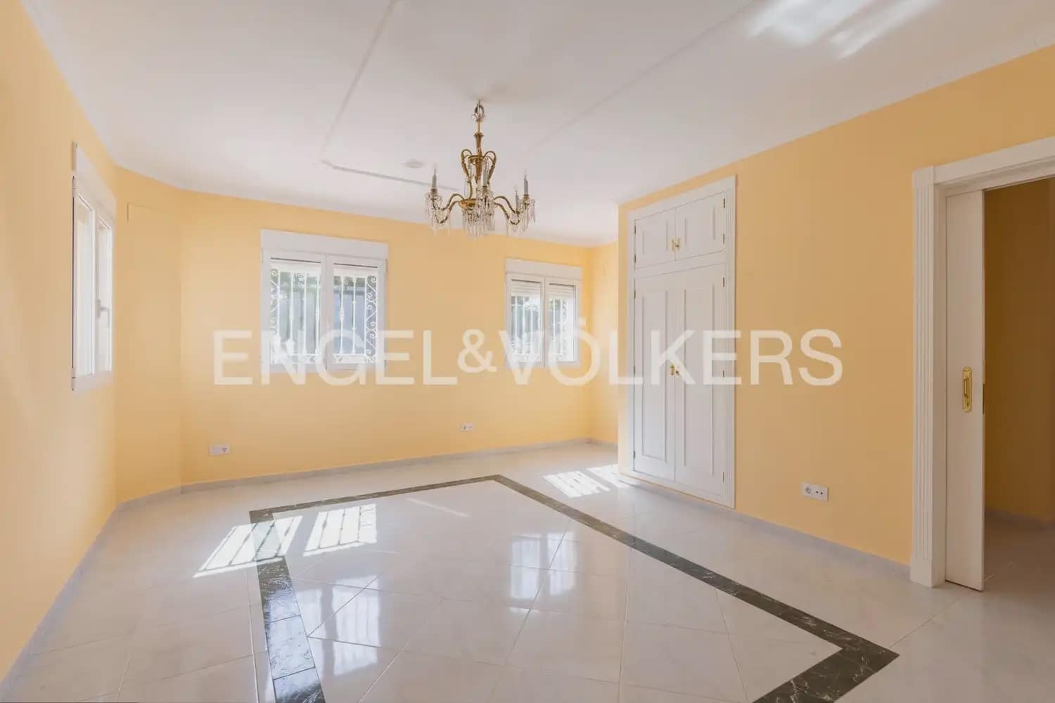 9 bedroom Finca/Country House for sale in Betera with garage - € 1,555,000 (Ref: 9999092)