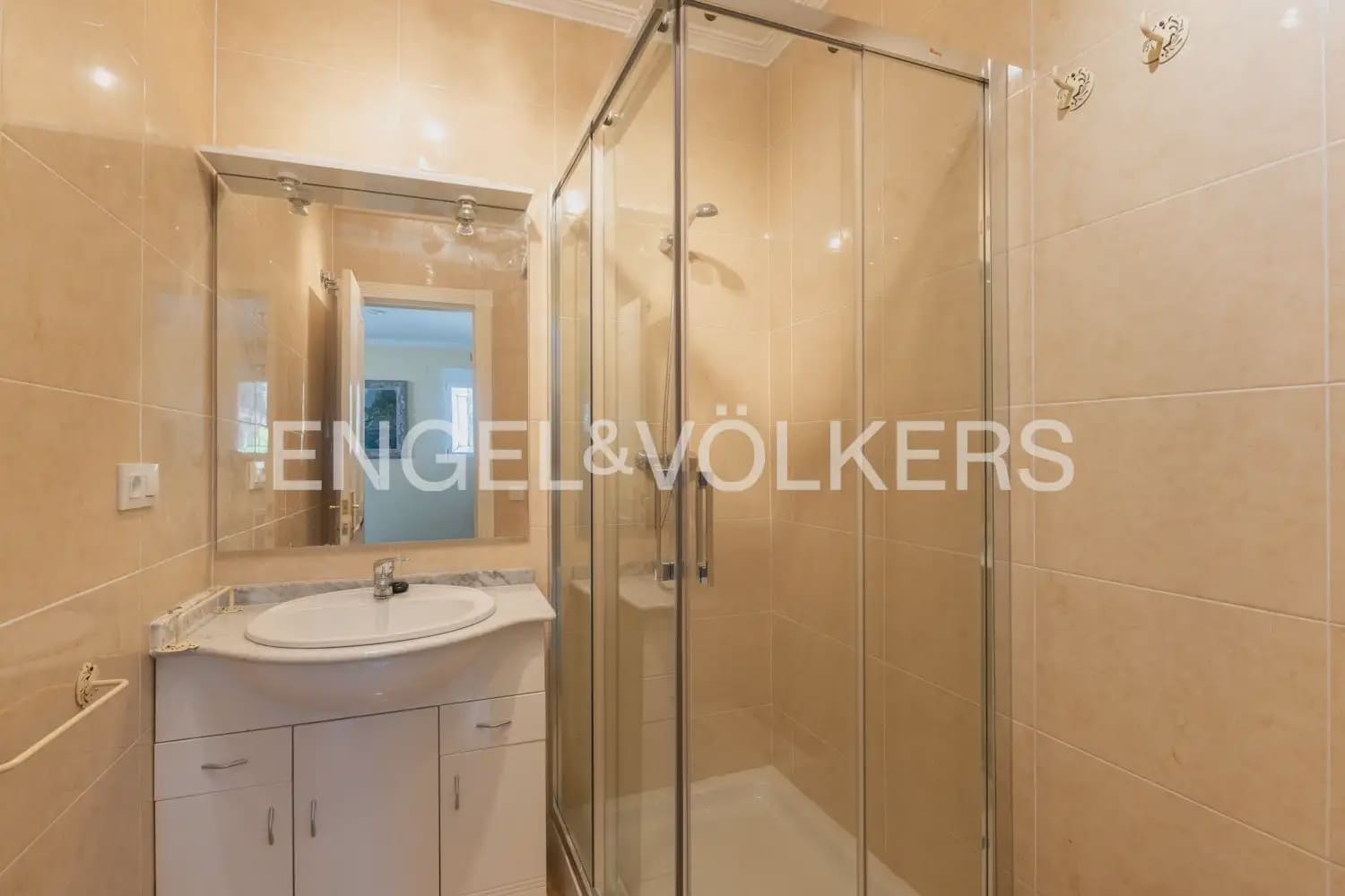 9 bedroom Finca/Country House for sale in Betera with garage - € 1,555,000 (Ref: 9999092)