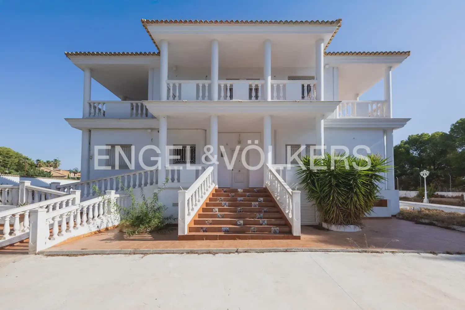 9 bedroom Finca/Country House for sale in Betera with garage - € 1,555,000 (Ref: 9999092)