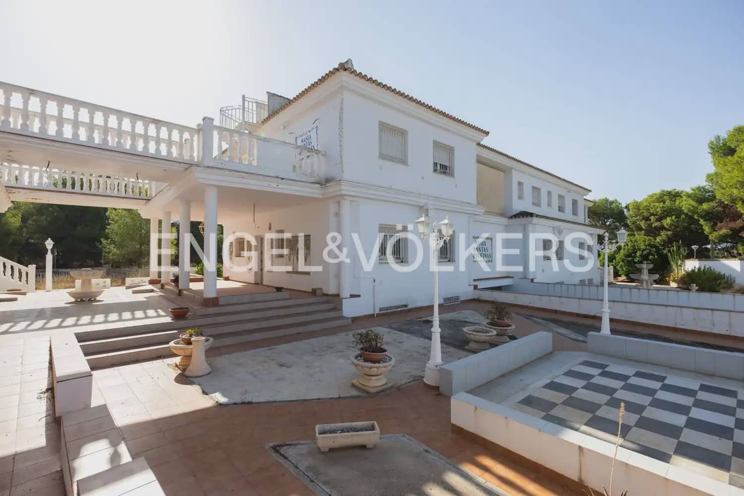 9 bedroom Finca/Country House for sale in Betera with garage - € 1,555,000 (Ref: 9999092)