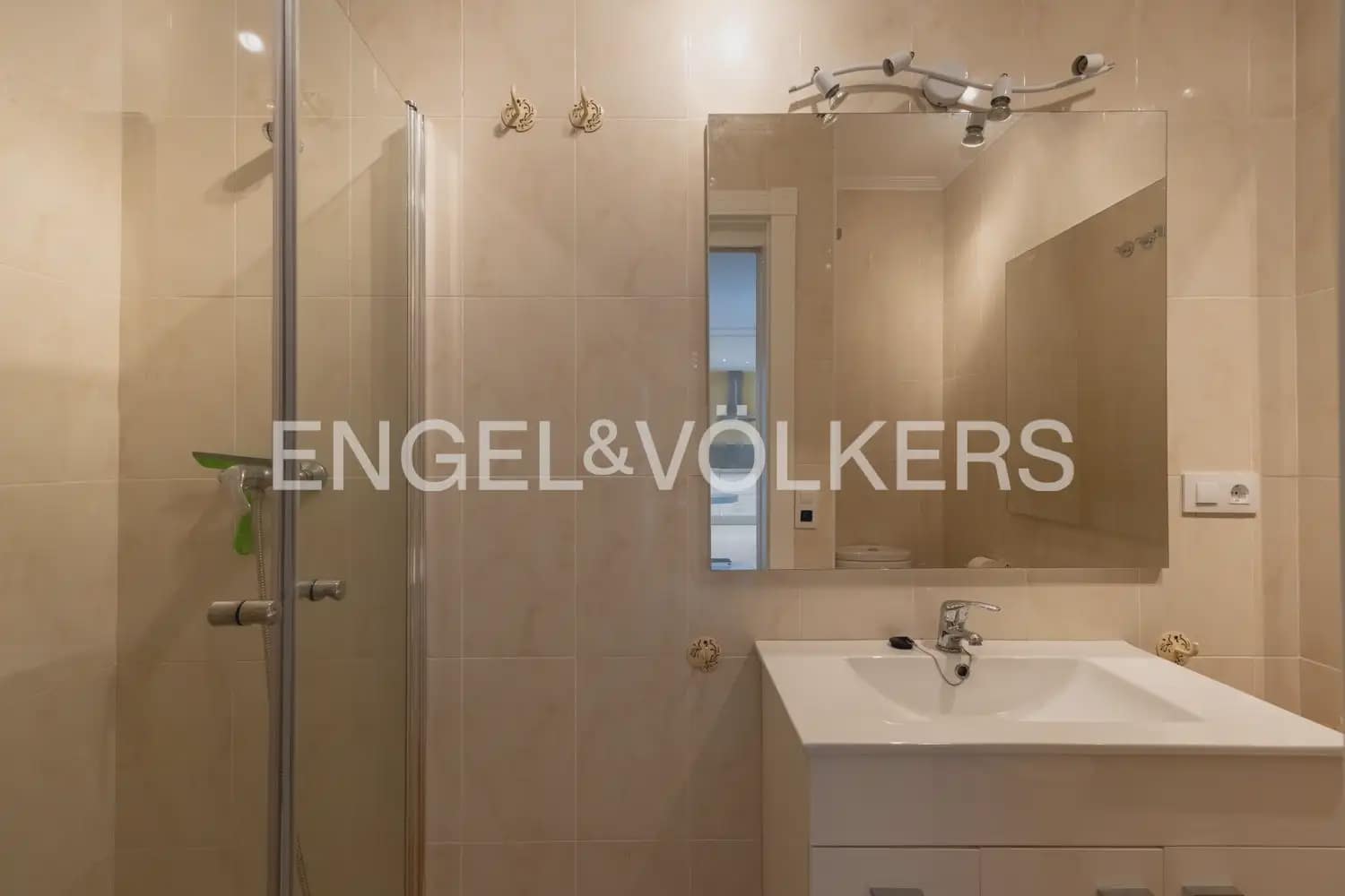 9 bedroom Finca/Country House for sale in Betera with garage - € 1,555,000 (Ref: 9999092)