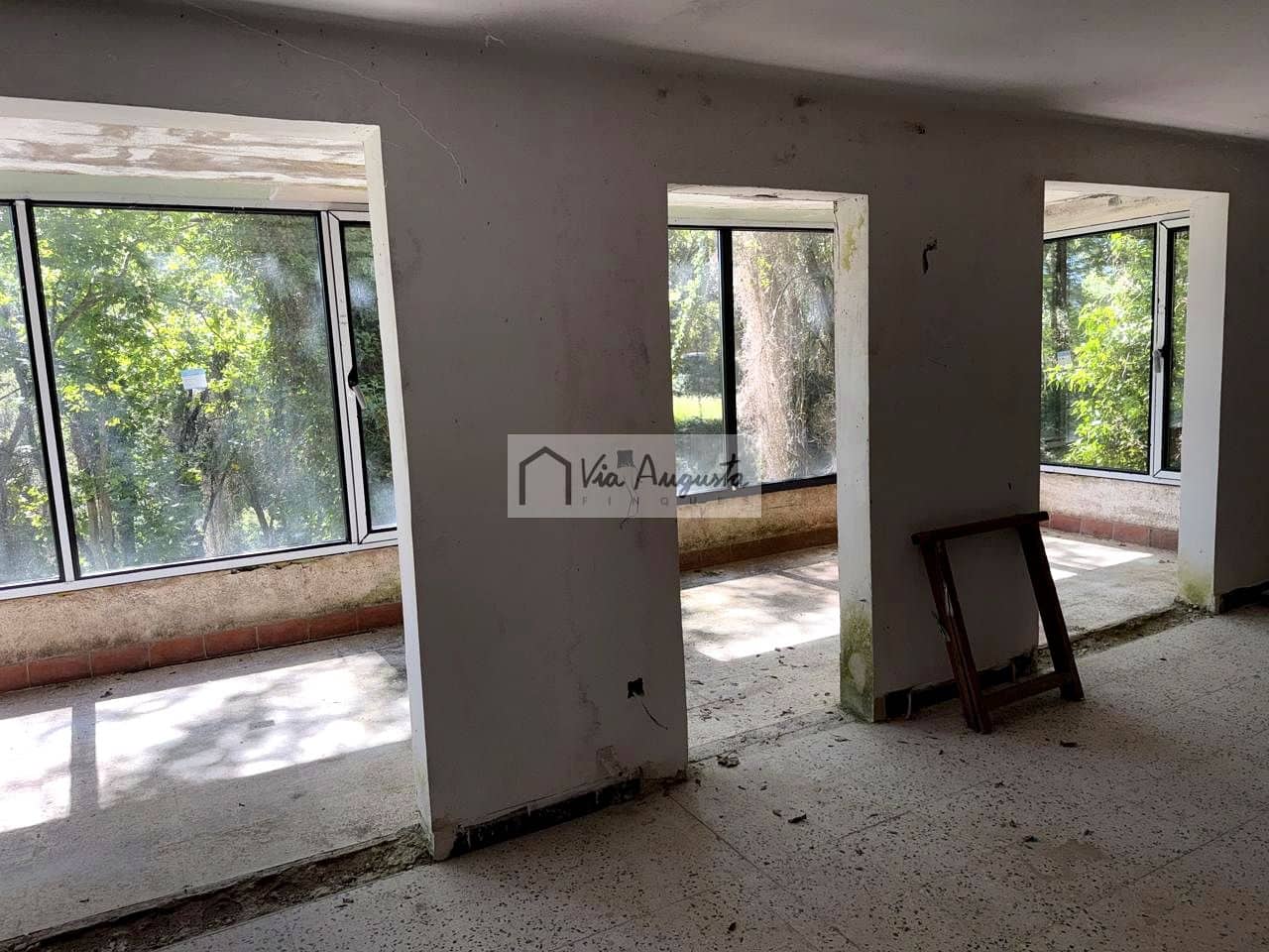 4 slaapkamer Villa te koop in Alfara de Carles - € 115.000 (Ref: 10019548)