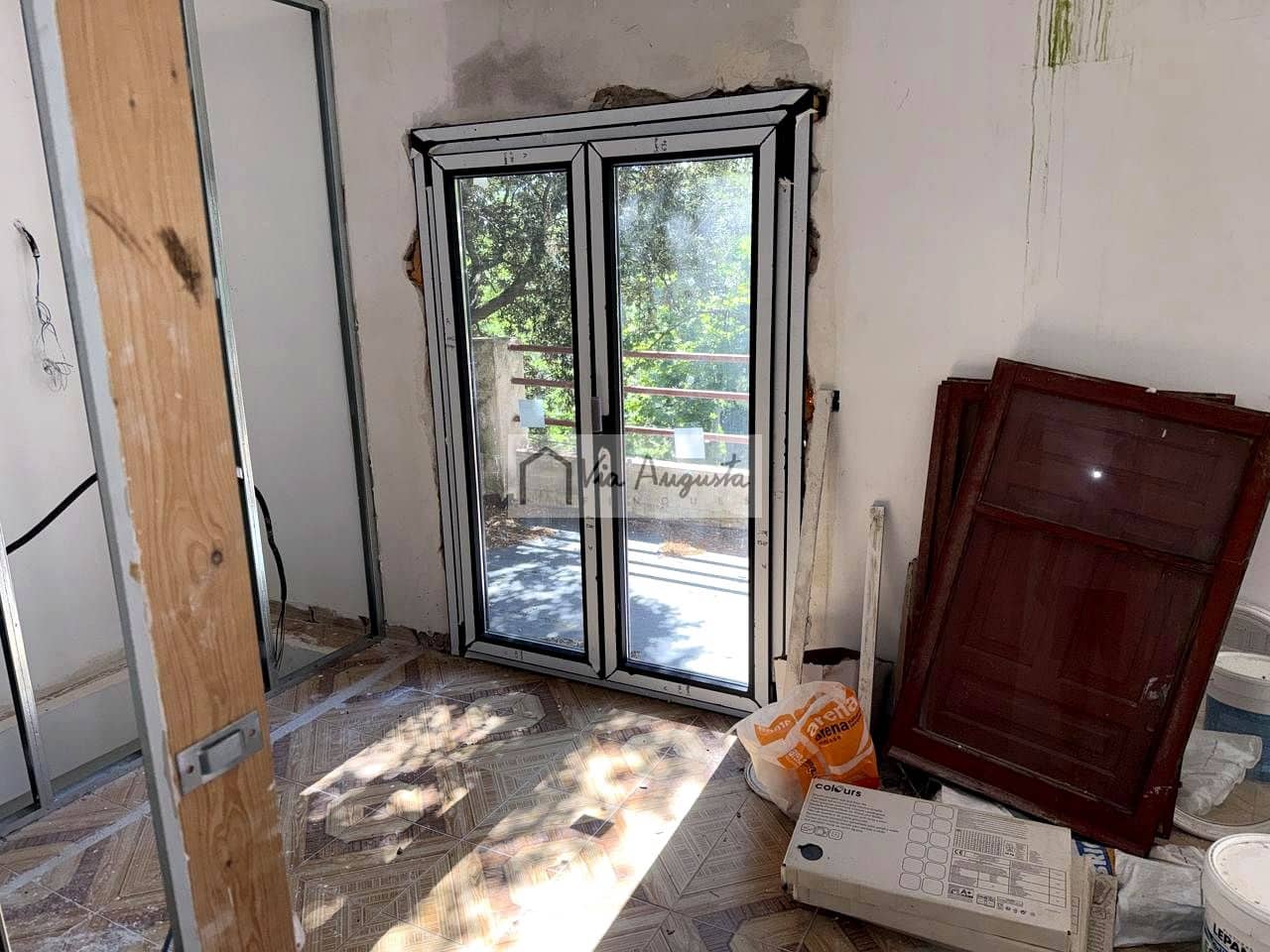 4 slaapkamer Villa te koop in Alfara de Carles - € 115.000 (Ref: 10019548)