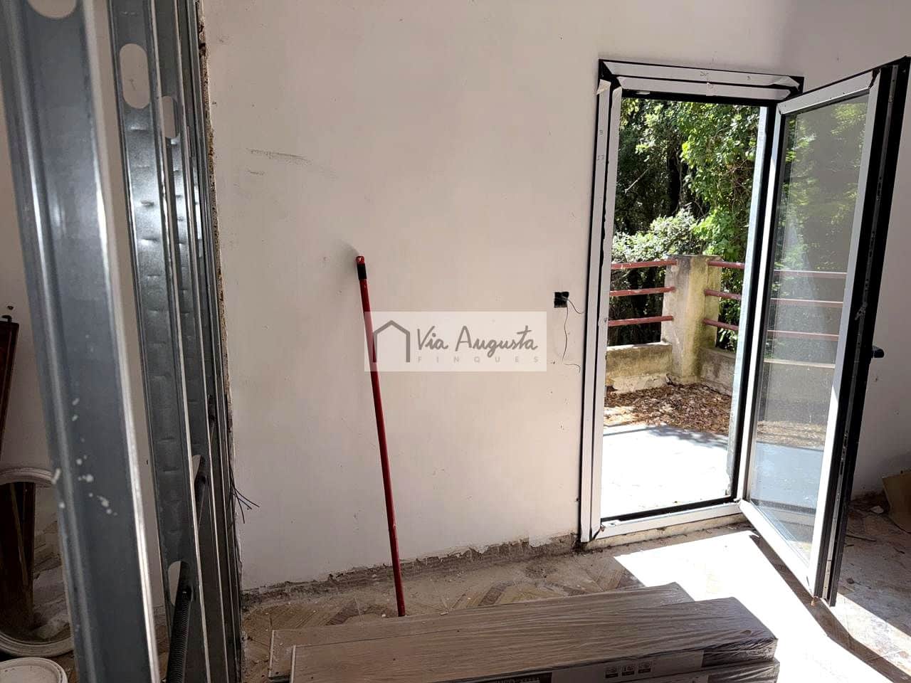 4 slaapkamer Villa te koop in Alfara de Carles - € 115.000 (Ref: 10019548)