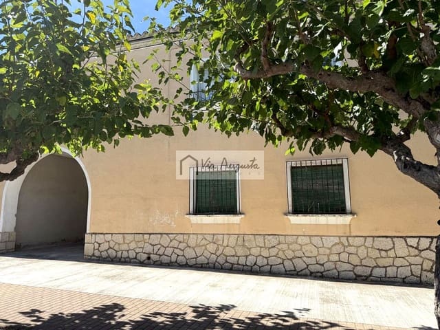 5 chambre Villa/Maison à vendre à El Perelló avec garage - 200 000 € (Ref: 10158128)