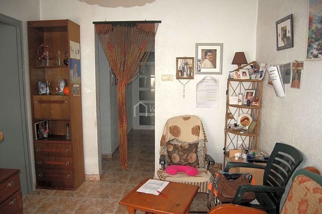 6 soverom Villa til salgs i Deltebre - € 185 000 (Ref: 4985117)