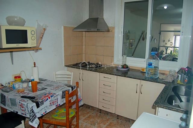 6 soverom Villa til salgs i Deltebre - € 185 000 (Ref: 4985117)