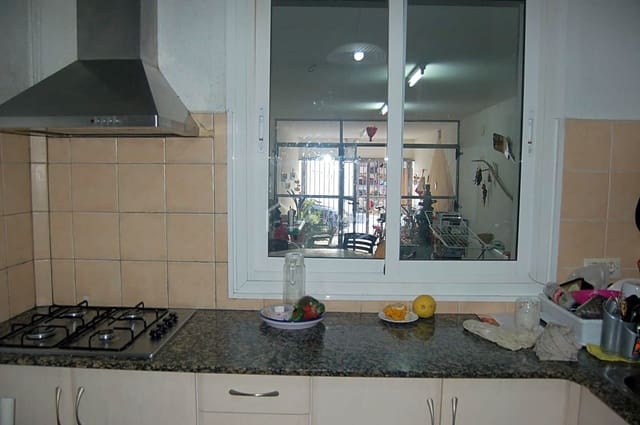 6 soverom Villa til salgs i Deltebre - € 185 000 (Ref: 4985117)