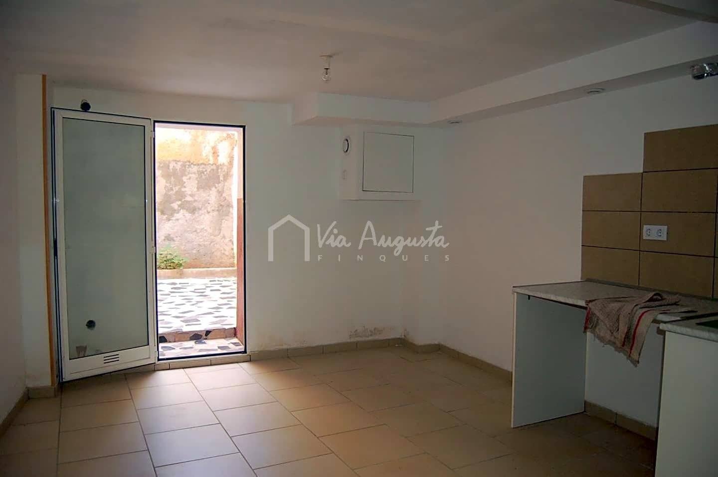 7 slaapkamer Villa te koop in El Perello - € 250.000 (Ref: 4985263)