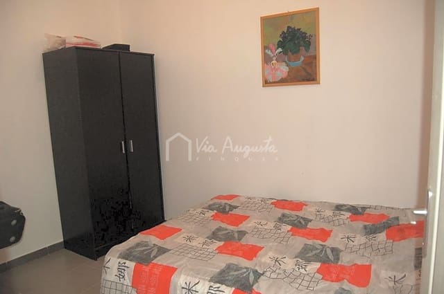 7 slaapkamer Villa te koop in El Perelló - € 250.000 (Ref: 4985263)