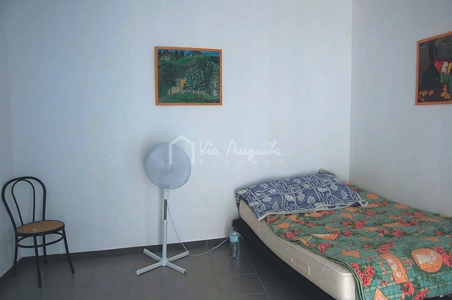 7 slaapkamer Villa te koop in El Perello - € 250.000 (Ref: 4985263)