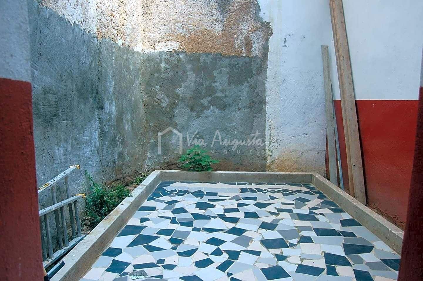 7 slaapkamer Villa te koop in El Perello - € 250.000 (Ref: 4985263)