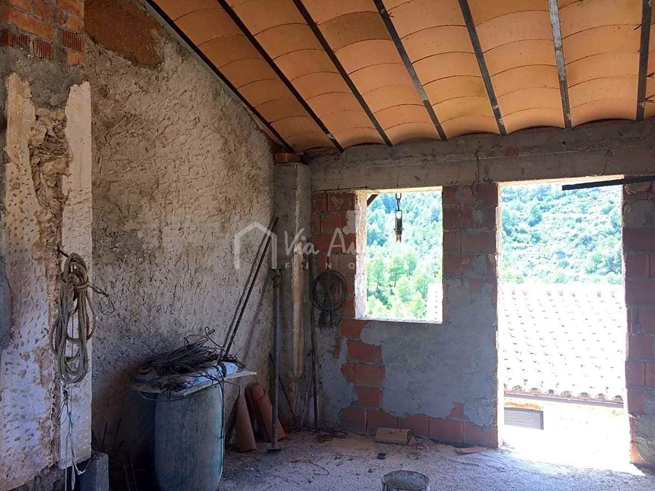 3 soveværelse Villa til salg i Rasquera med garage - € 90.000 (Ref: 4985301)