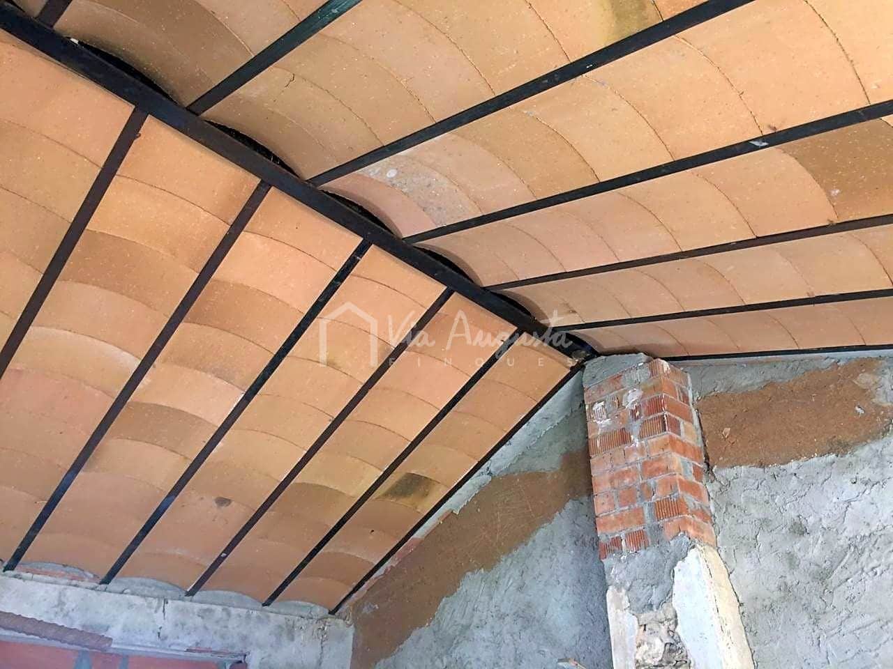 3 soveværelse Villa til salg i Rasquera med garage - € 90.000 (Ref: 4985301)