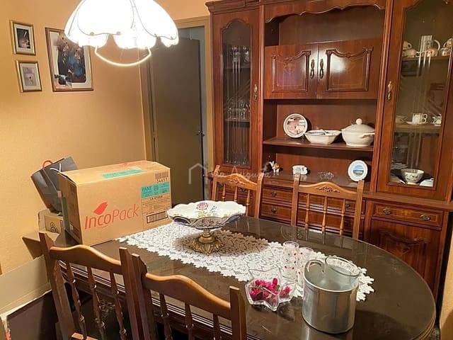 5 soveværelse Villa til salg i El Perelló - € 107.000 (Ref: 6276254)