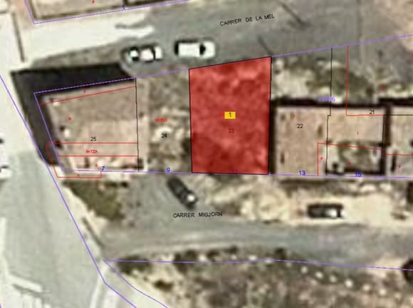 Mark till salu i El Perello - 48 000 € (Ref: 6637558)