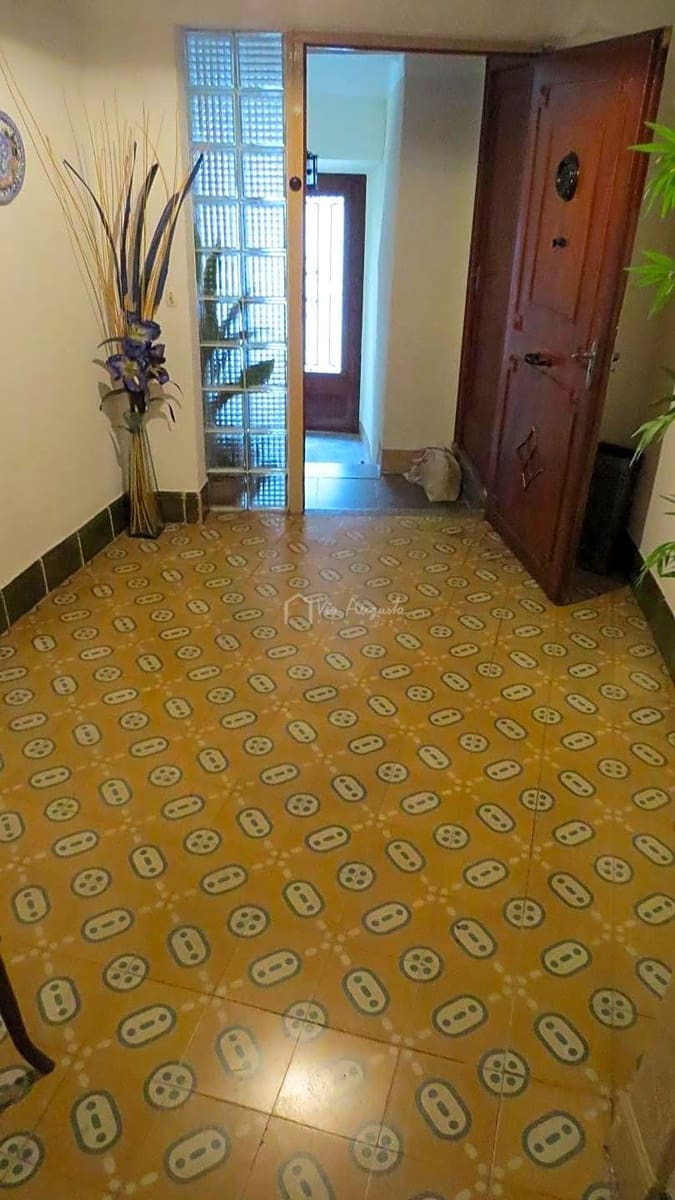 4 soverom Villa til salgs i Riudecols med garasje - € 160 000 (Ref: 6788878)