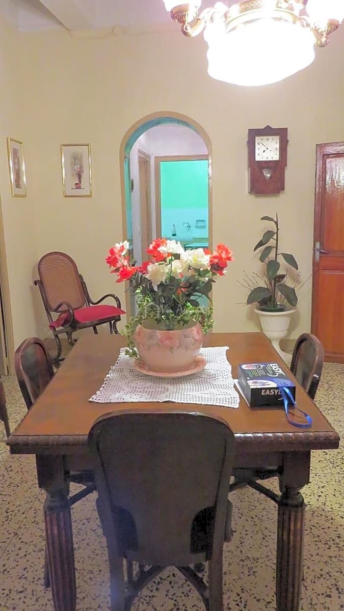 4 soverom Villa til salgs i Riudecols med garasje - € 160 000 (Ref: 6788878)