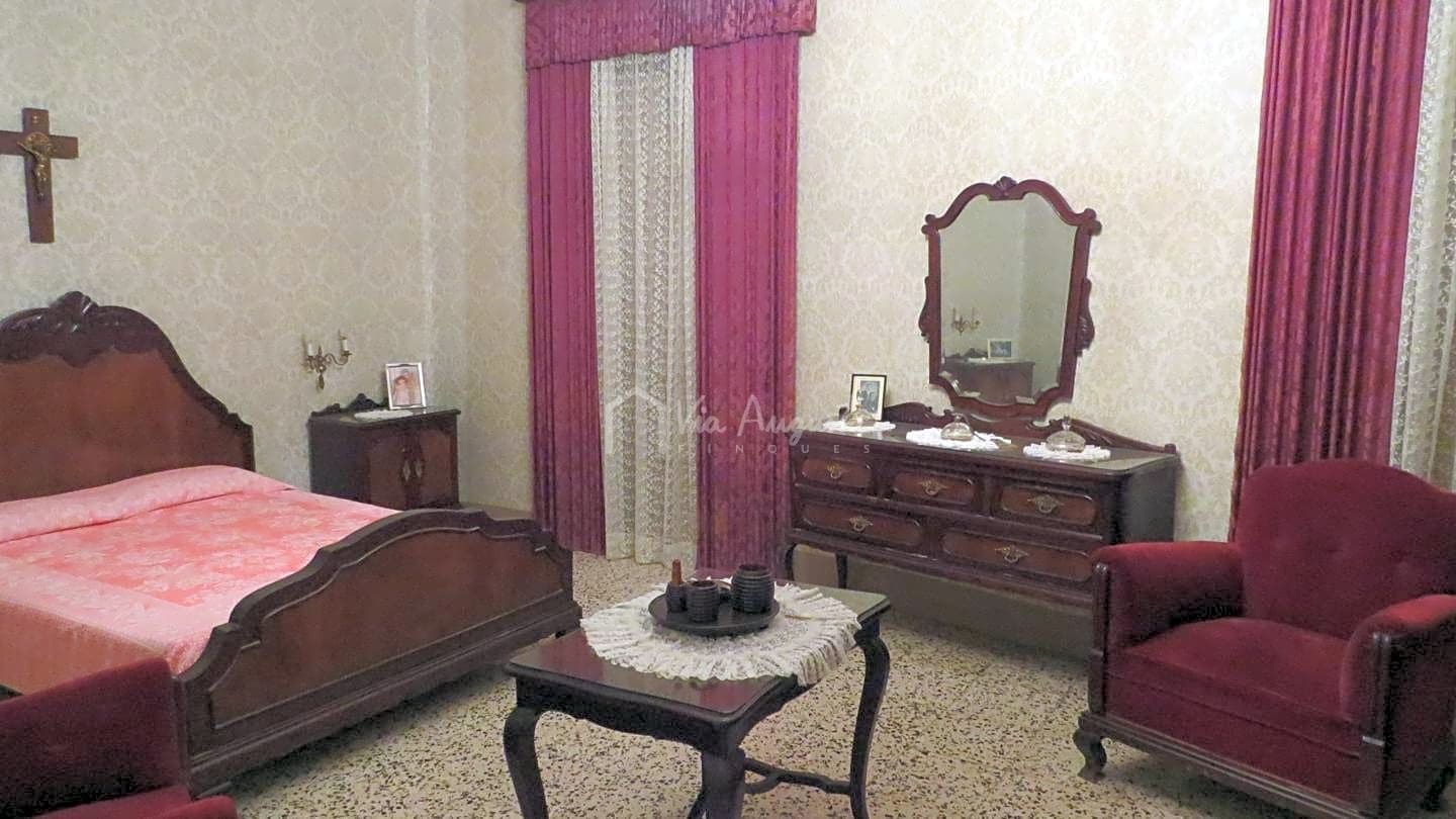 4 soverom Villa til salgs i Riudecols med garasje - € 160 000 (Ref: 6788878)