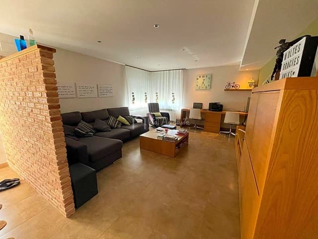 4 slaapkamer Villa te koop in El Perelló met garage - € 315.000 (Ref: 6808377)