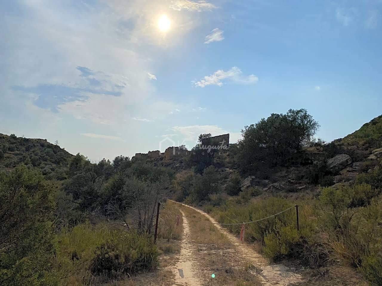 Grunde uden byggetilladelser til salg i Riba-roja d'Ebre - € 70.000 (Ref: 6905978)