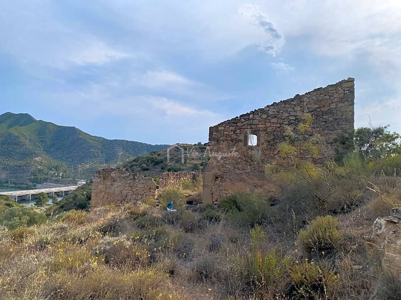 Grunde uden byggetilladelser til salg i Riba-roja d'Ebre - € 70.000 (Ref: 6905978)