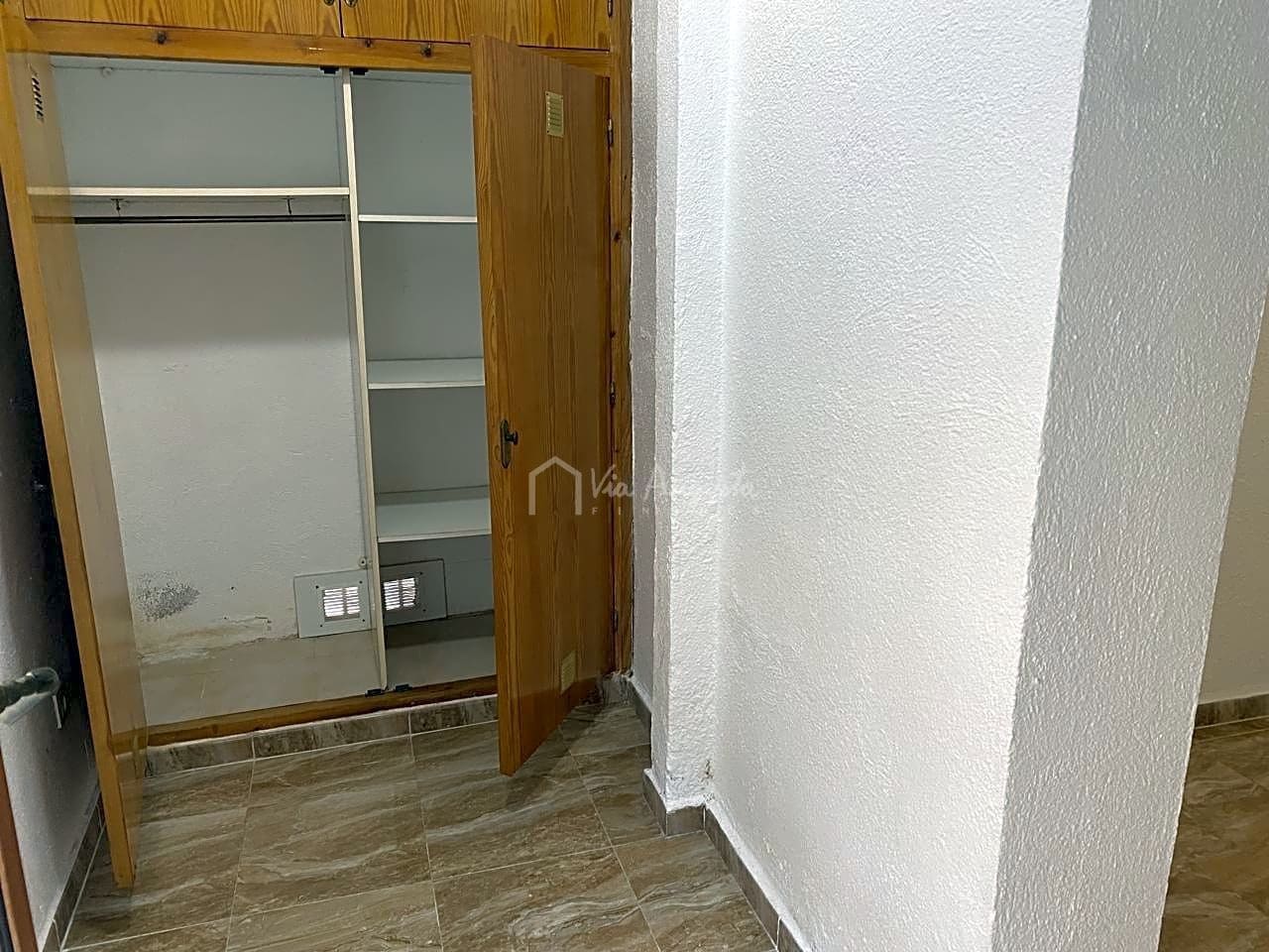 6 soveværelse Villa til salg i Deltebre med garage - € 250.000 (Ref: 6985205)