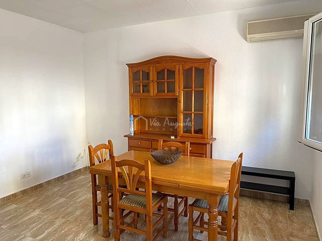 6 soveværelse Villa til salg i Deltebre med garage - € 250.000 (Ref: 6985205)