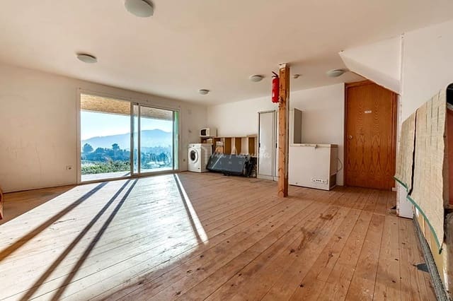 3 soveværelse Finca/Landehus til salg i Riudecols med garage - € 790.000 (Ref: 6995730)