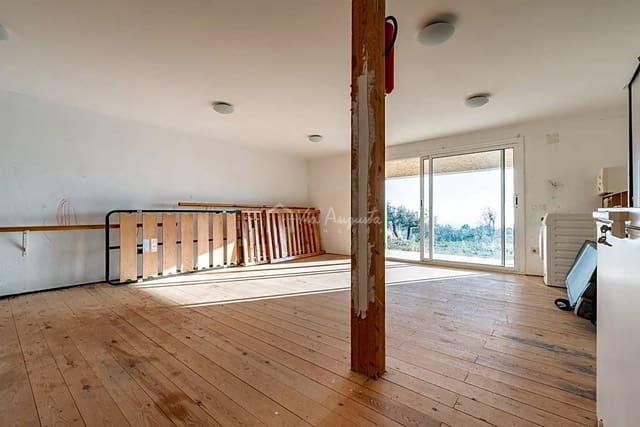 3 soveværelse Finca/Landehus til salg i Riudecols med garage - € 790.000 (Ref: 6995730)