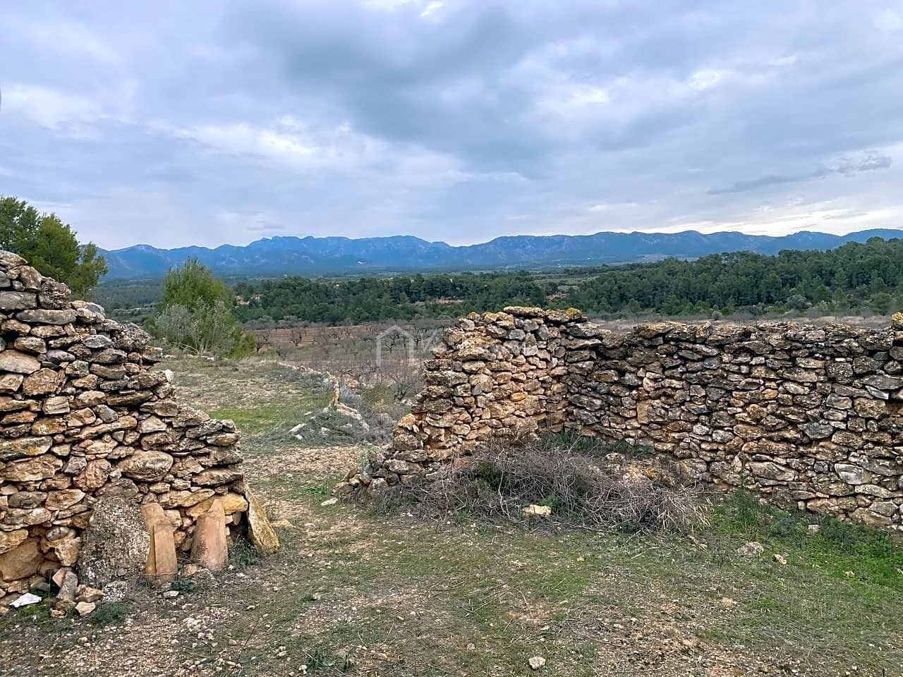 Grunde uden byggetilladelser til salg i Rasquera - € 35.000 (Ref: 7350878)