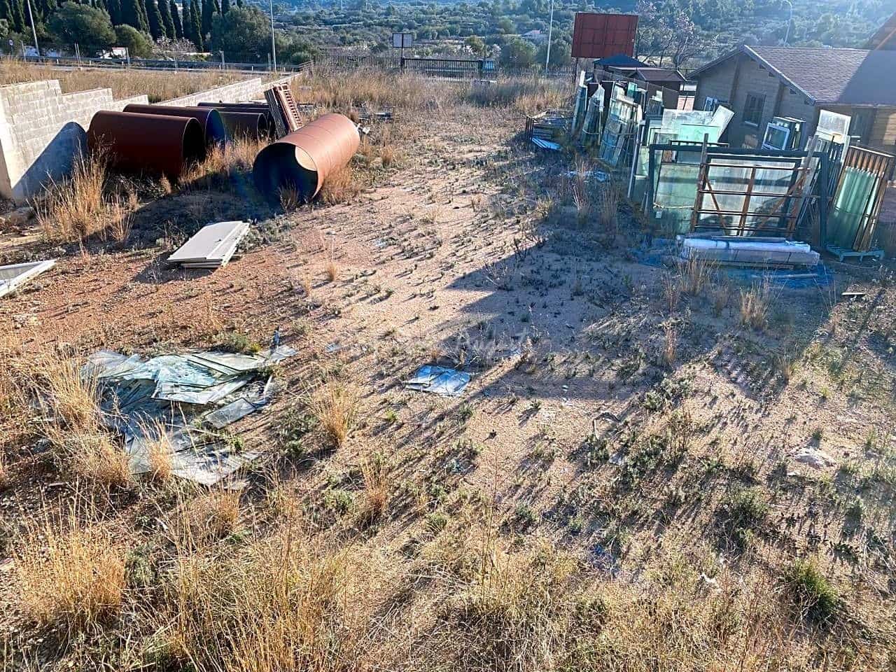 Grunde uden byggetilladelser til salg i El Perello - € 140.000 (Ref: 7392168)