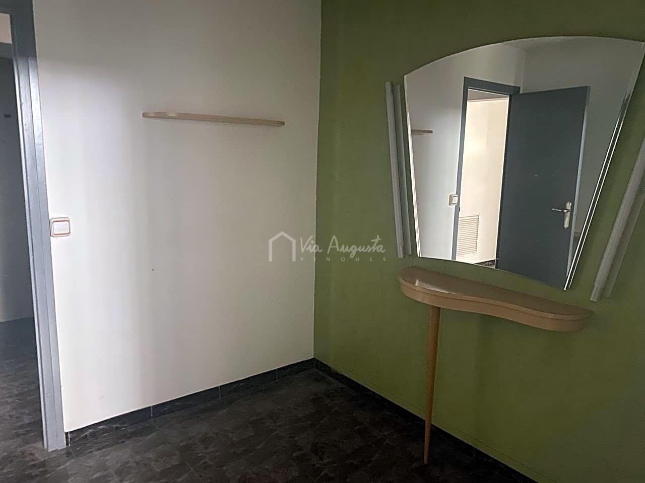 2 soverom Bedrift til salgs i Tortosa - € 114 000 (Ref: 7392173)